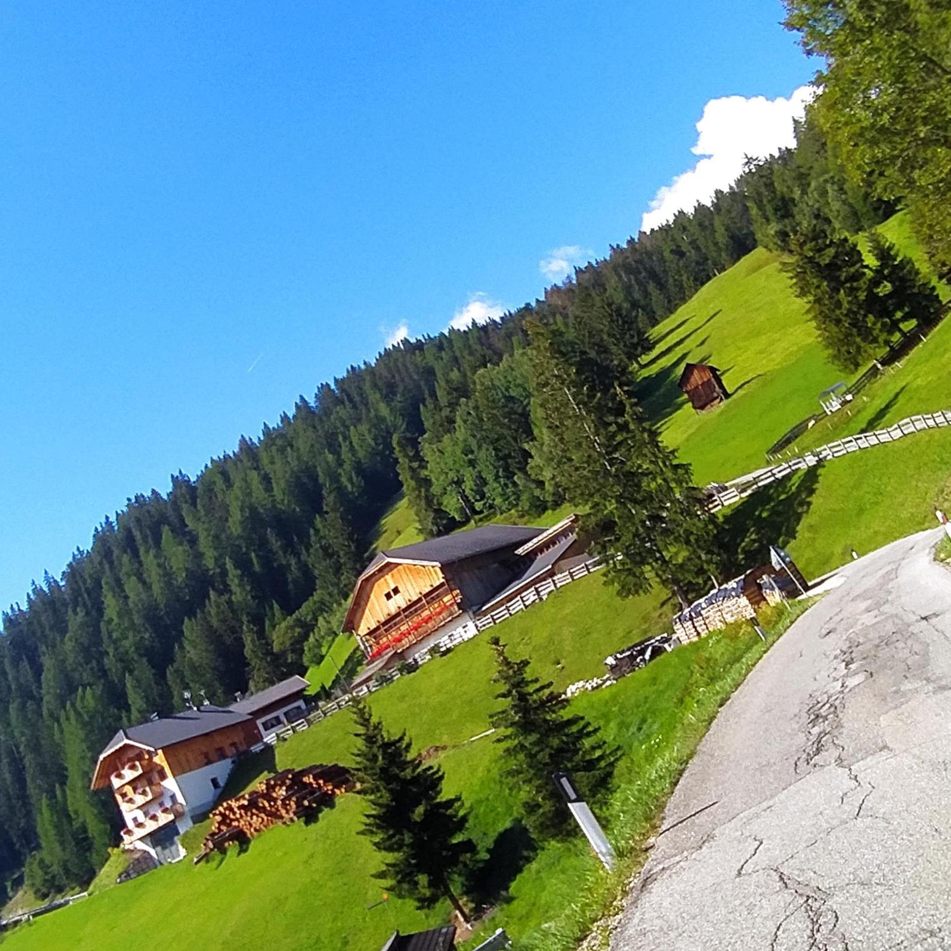 Agriturismo Luech Picedac La Valle Kültér fotó
